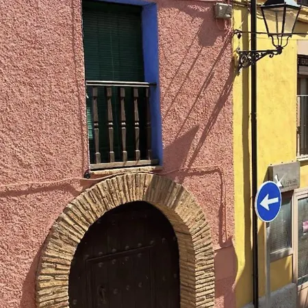 Casa Ferrero Salvador * Bolea